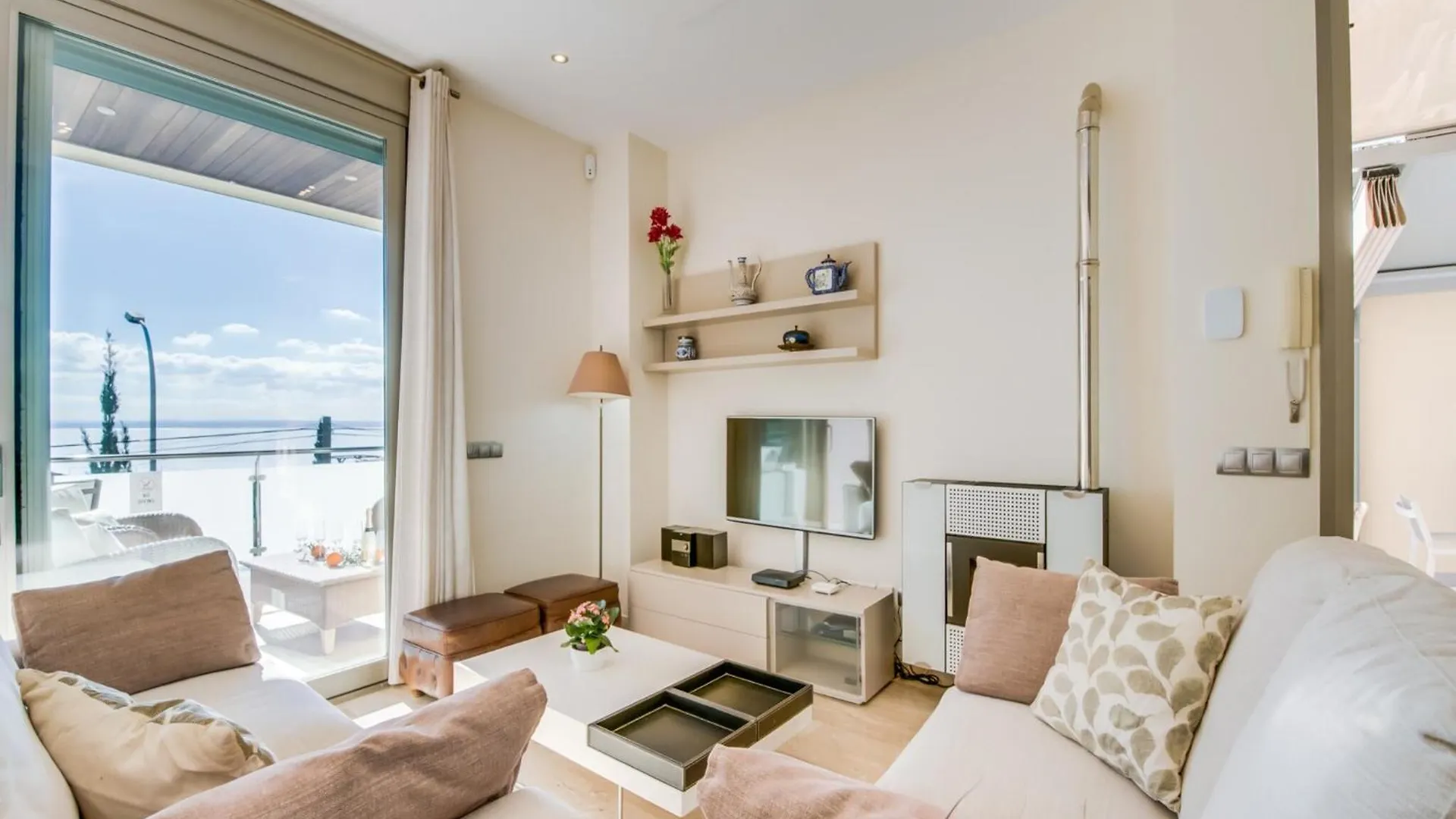 Stunning Villa With Private Terrace Alcanada Испания